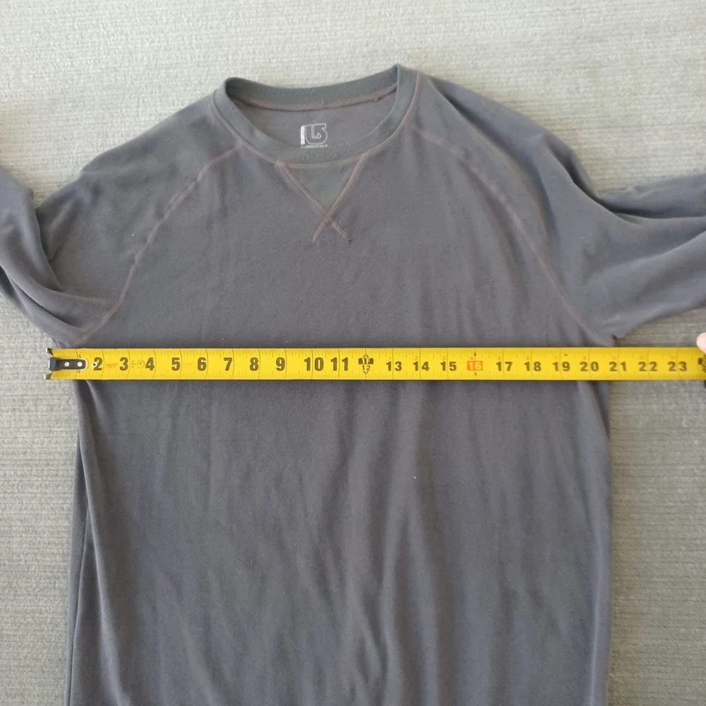 Burton Dryride Baselayer Sweater Men M Gray Crewneck Stretch Snowboarding Skiing